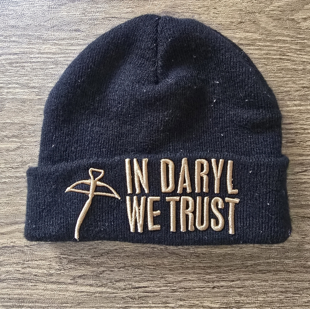 Black Knit Walking Dead Hat In Daryl We Trust